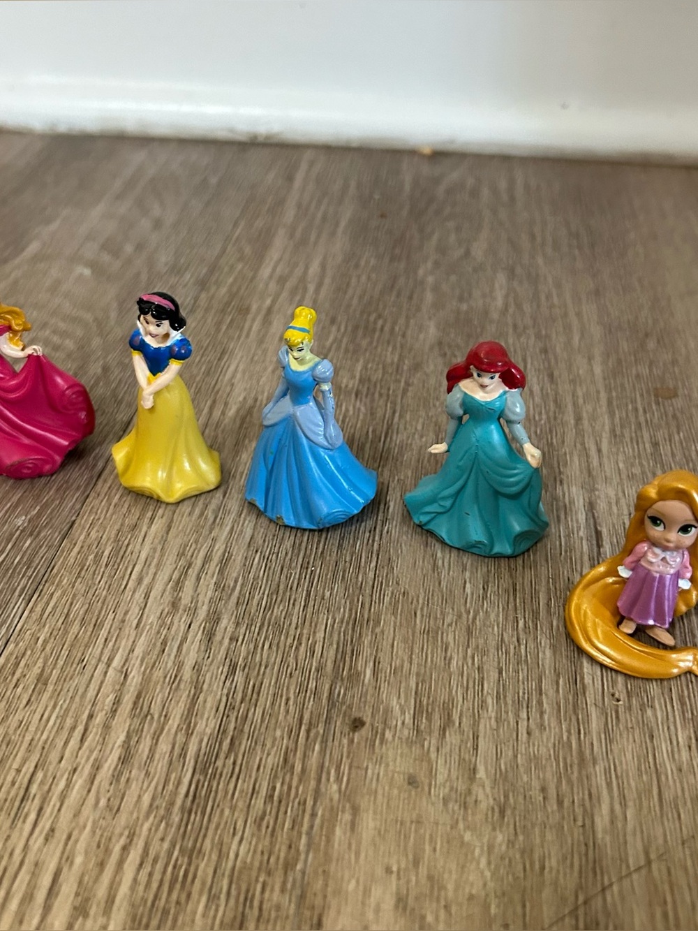 Disney Set of 5 Mini Princesses